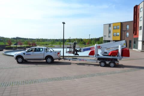 DINO220XTCII_DT3500L_towing_trailer_horizontal_pic3_hr-480x320
