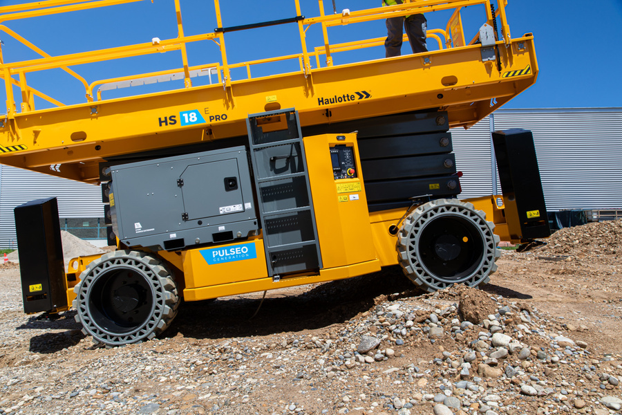 HS18 E PRO rough terrain (3)