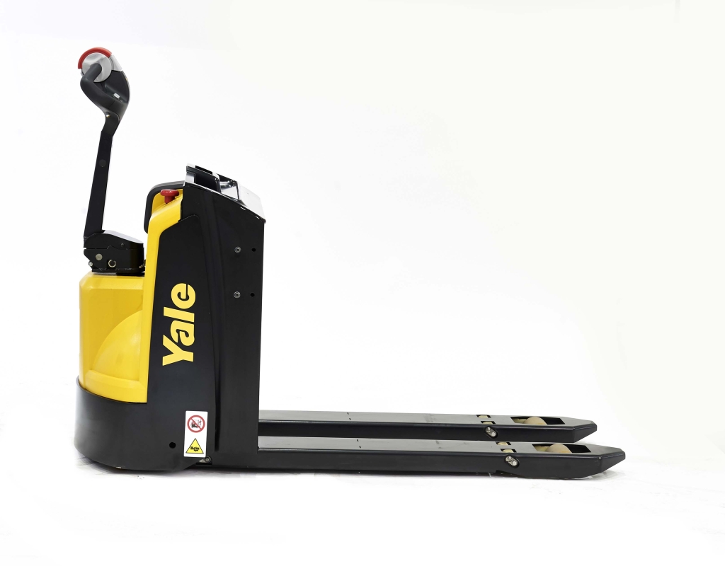 MP16-22-studio-031-1024x800