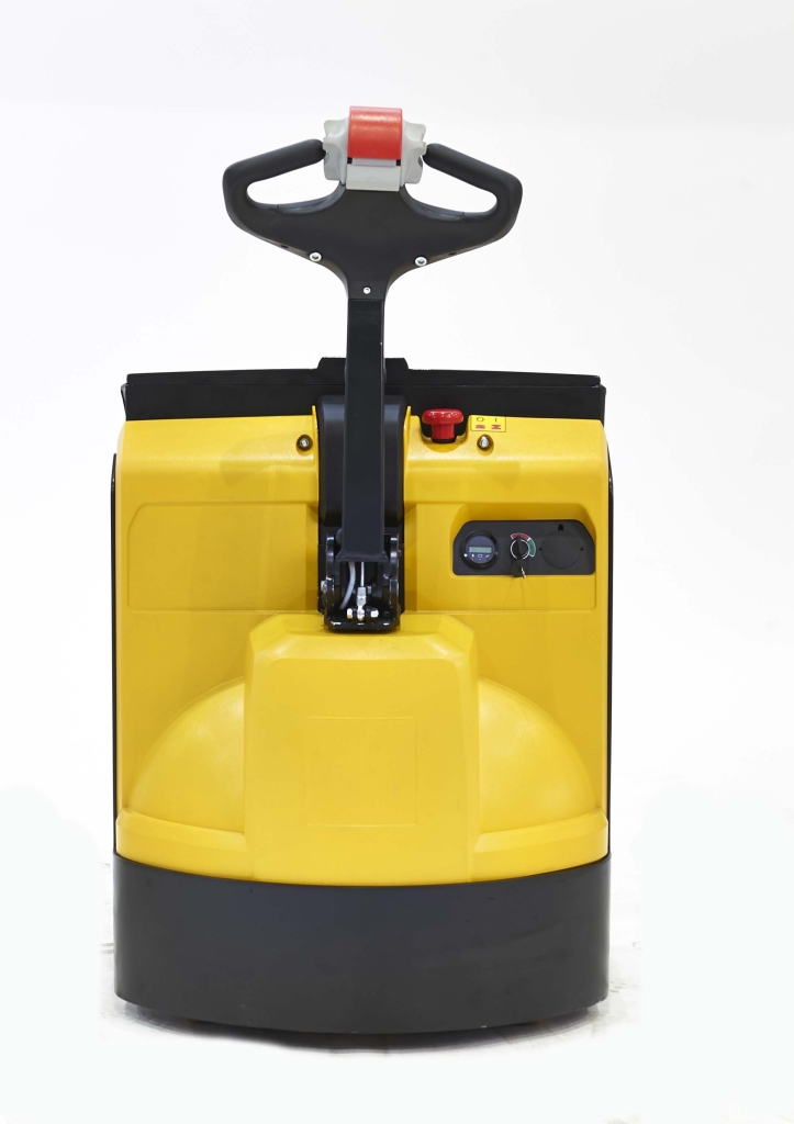 MP16-22-studio-14-723x1024