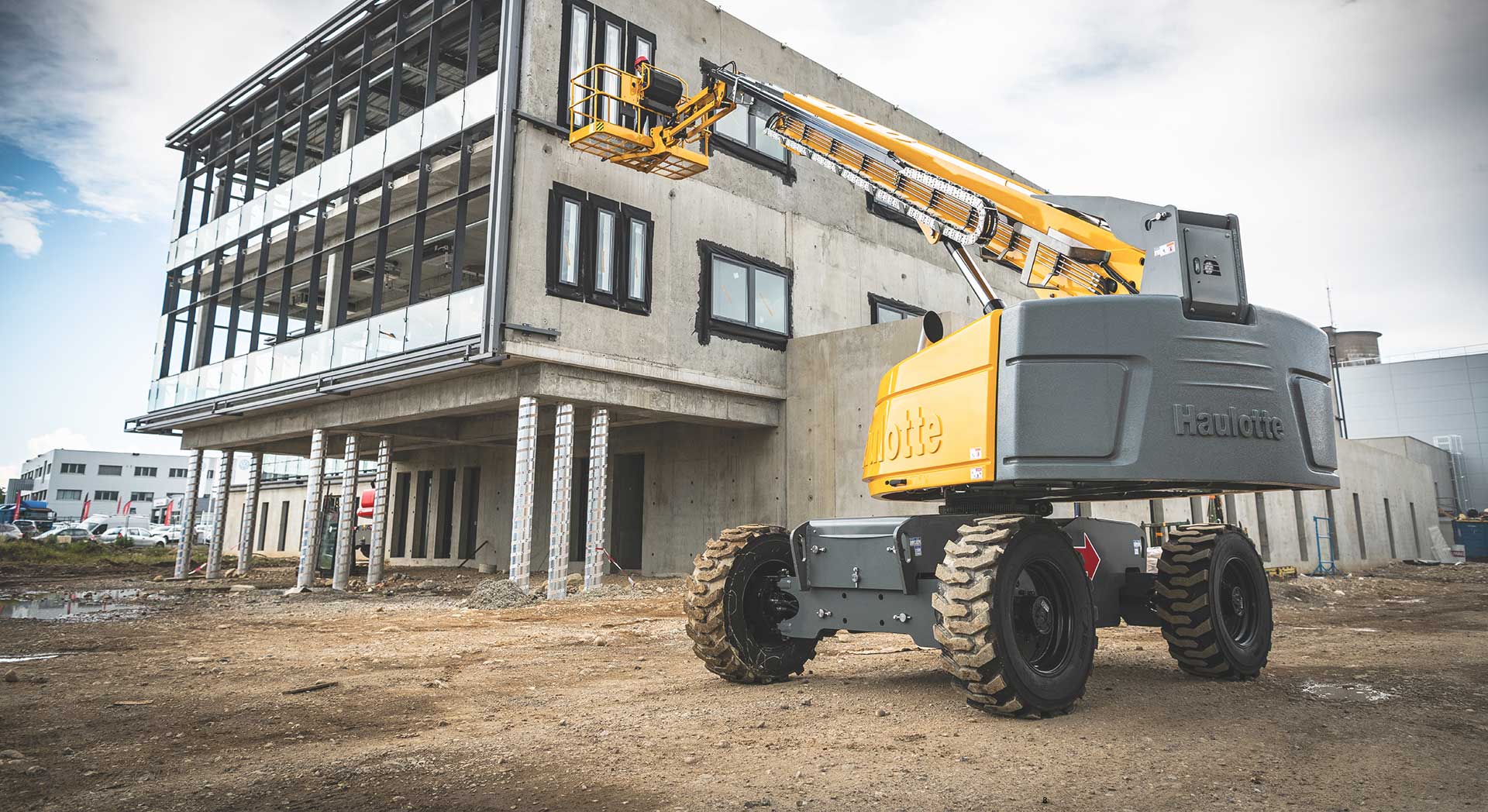 haulotte-products-range-telescopic-booms-img1