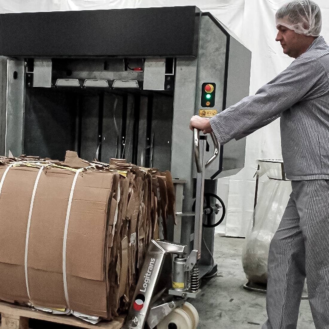 logitrans-manual-pallet-truck-inox-5