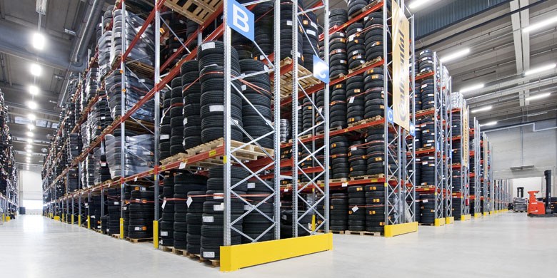 pp-p90-standard-wide-aisle-03